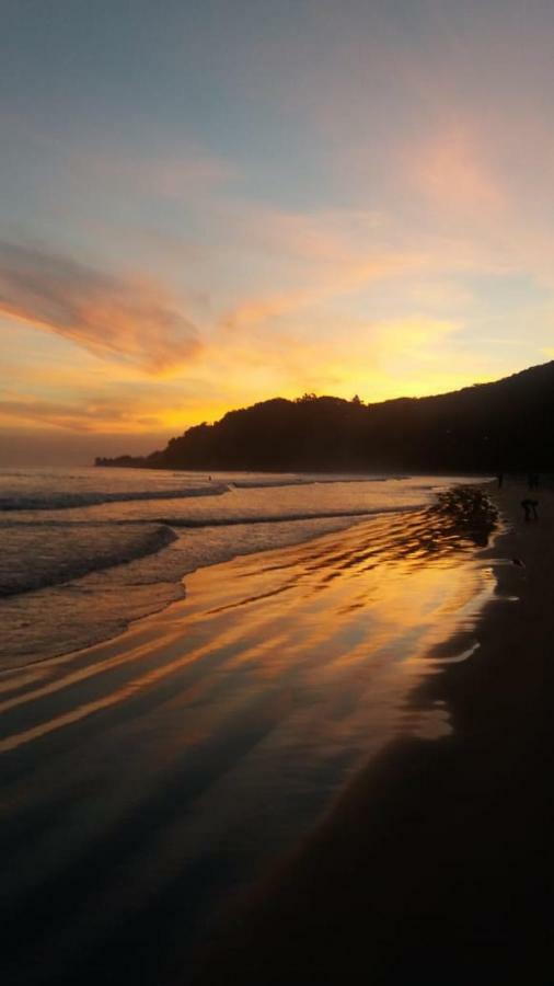 Pousada Aroeira Barra do Sahy Bagian luar foto